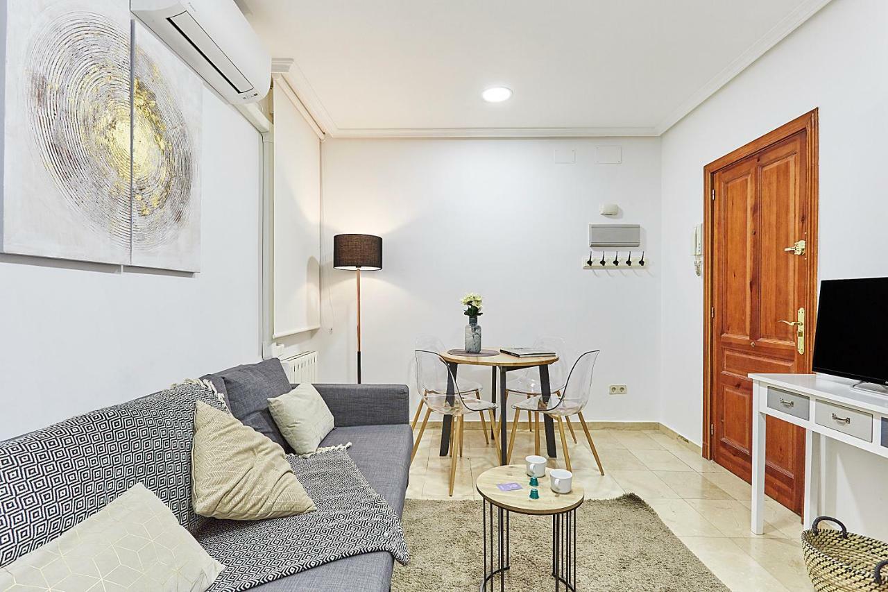 Leeways Apartment II In Gran Via Мадрид Екстериор снимка