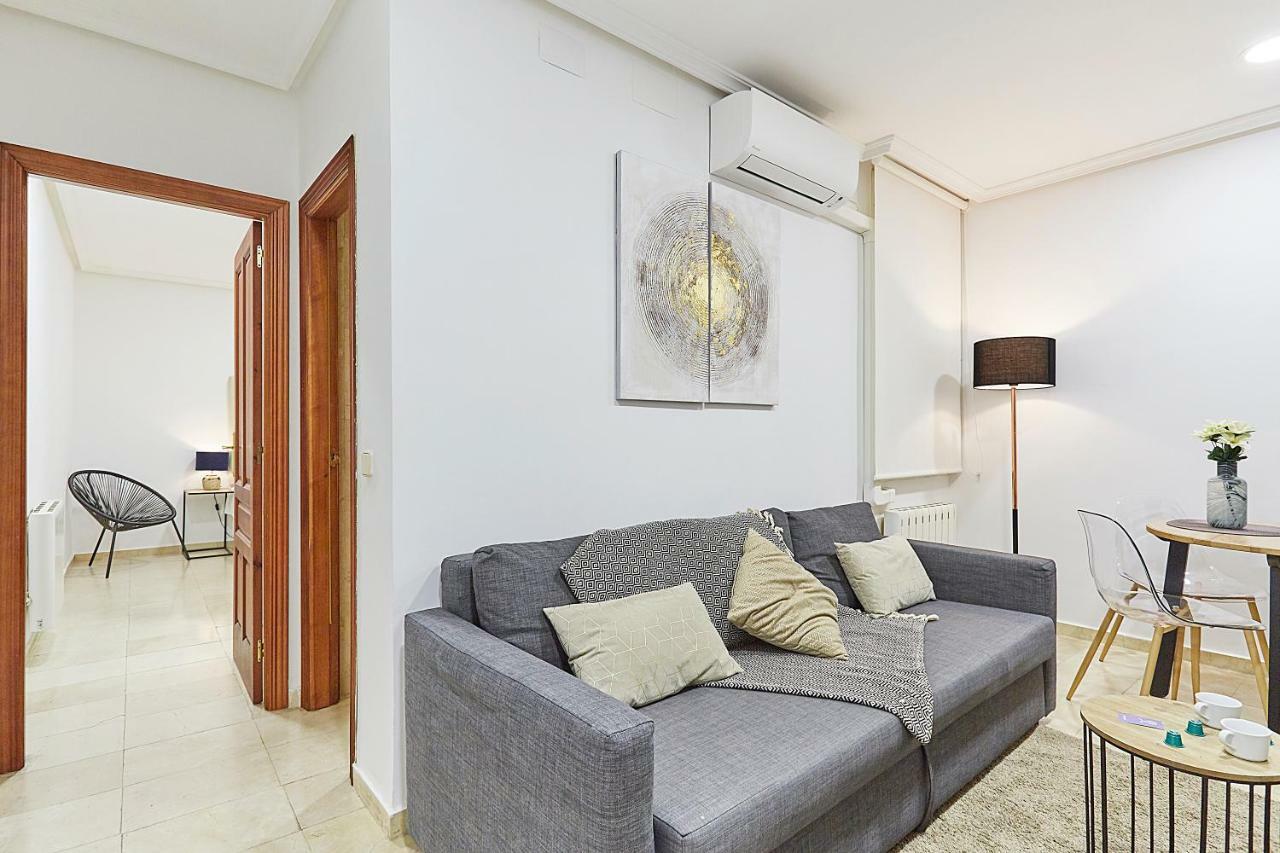 Leeways Apartment II In Gran Via Мадрид Екстериор снимка